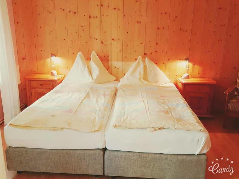 Post Hardermannli Hotel Unterseen Екстериор снимка